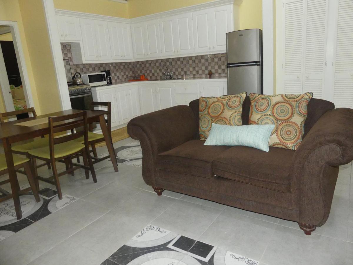 Southern Haven Guesthouse Laborie 外观 照片