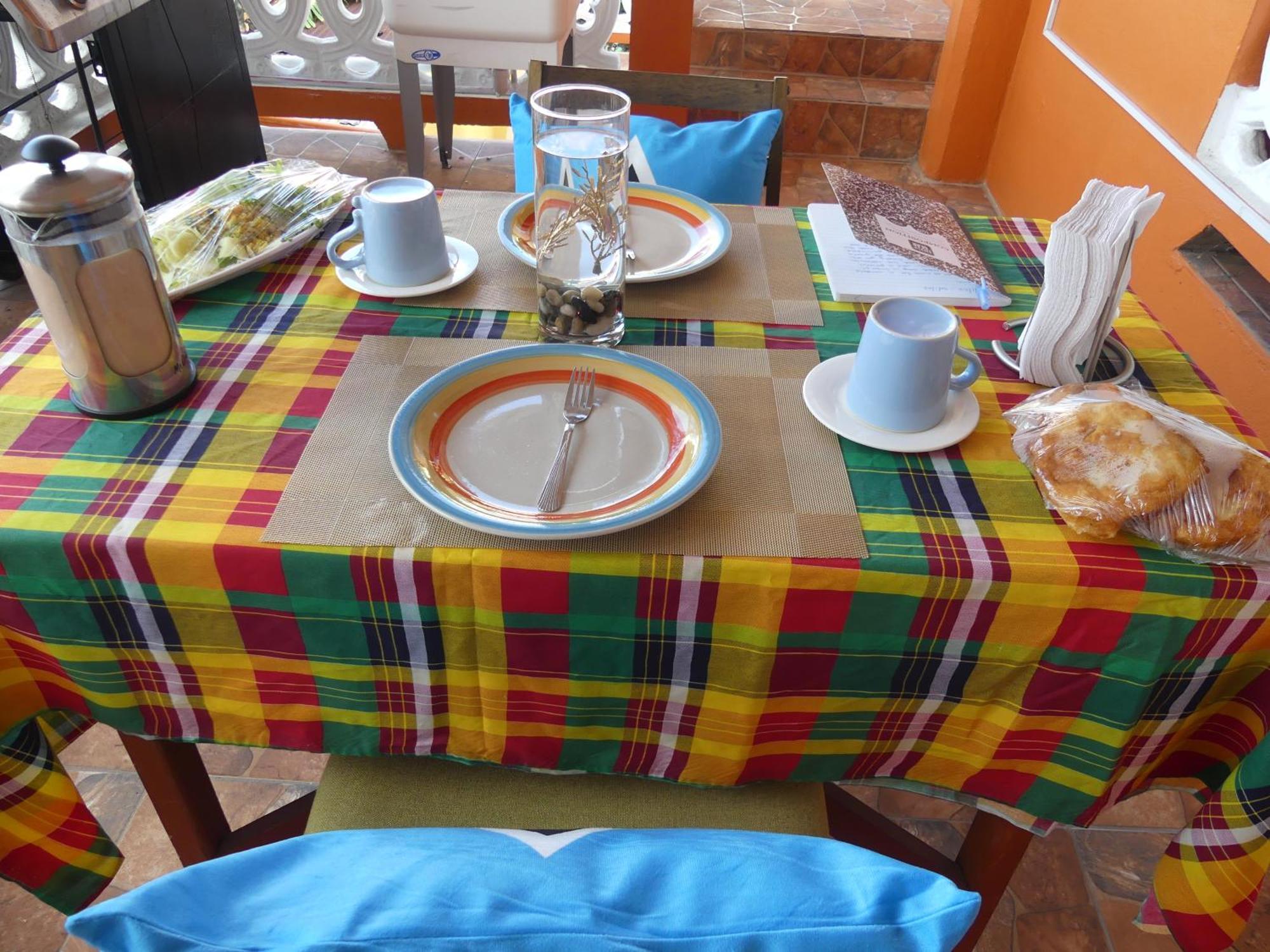 Southern Haven Guesthouse Laborie 外观 照片